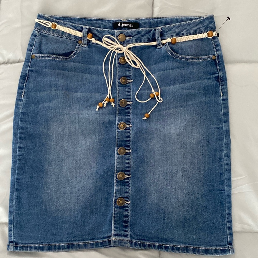 D. Jeans Classic Blue Button-Front Skirt  Size 10  NWOT